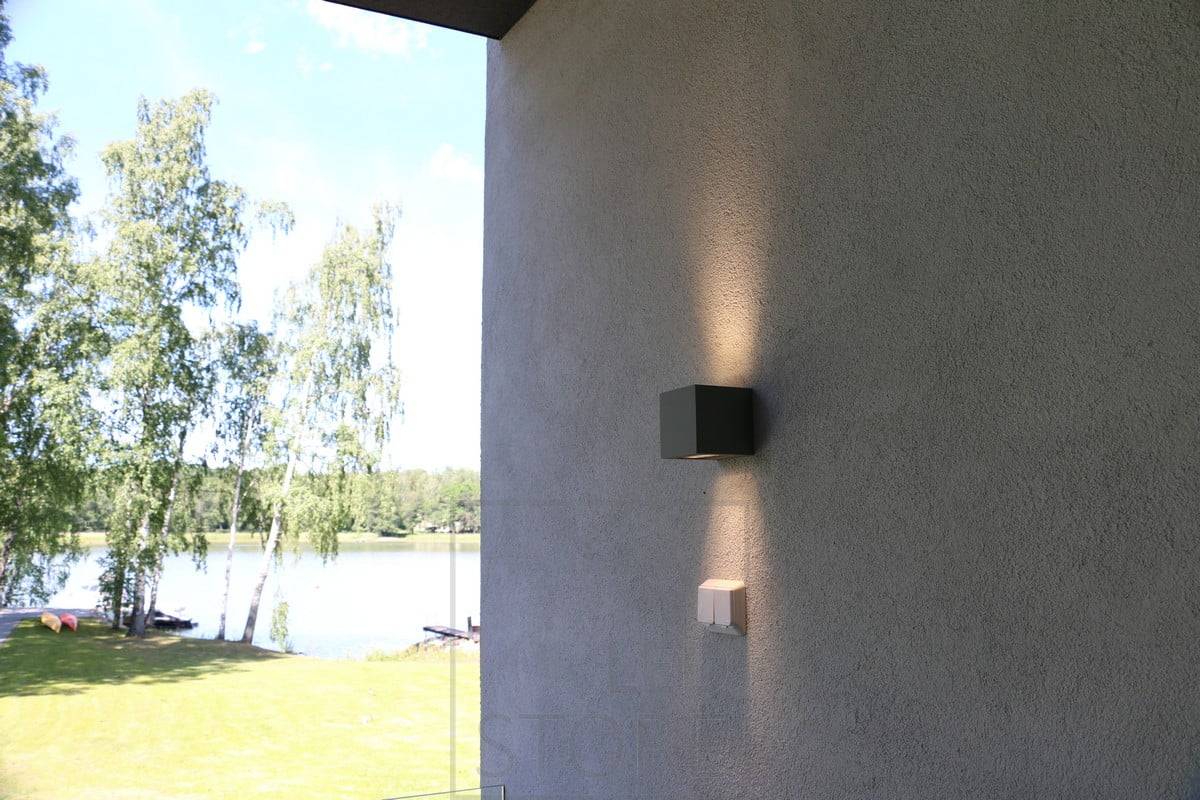 Obousměrné venkovní svítidlo CUBIC OUT.